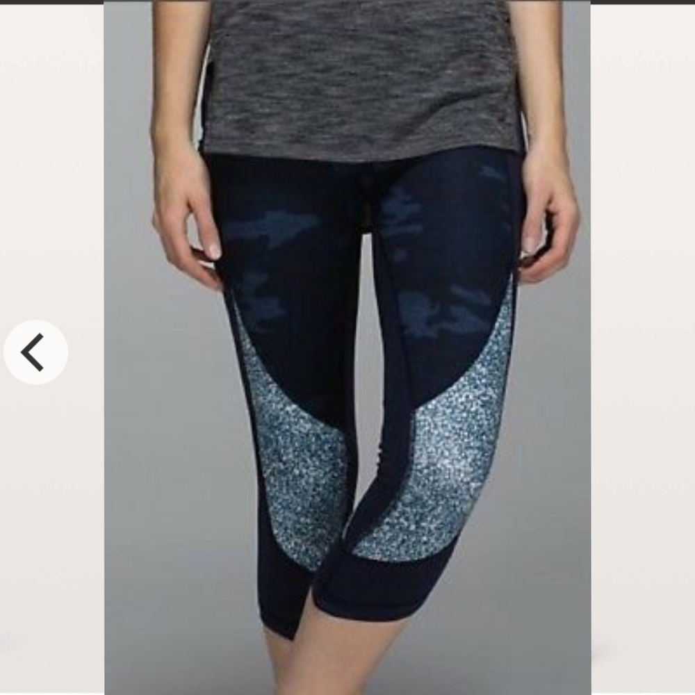 LULULEMON Cropped Legging Size 4